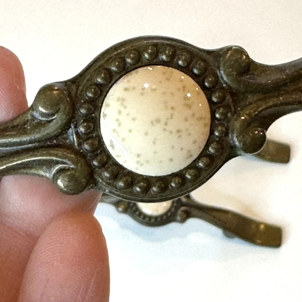 3 Vtg Brass Speckled Stone Center Hardware Cabinet Drawer Pulls Sundial Center